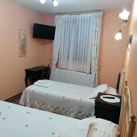 Turisticos Y Corte *