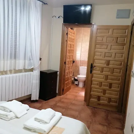 Turisticos Y Corte * Ampudia