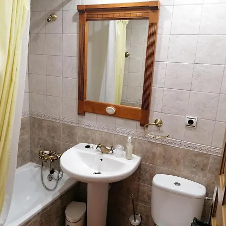 Turisticos Y Corte Apartmán *