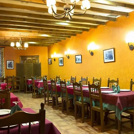 Apartamento Turísticos Y Corte