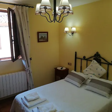 Turísticos Y Corte Apartamento *