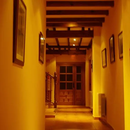 Turisticos Y Corte *