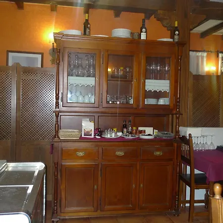 Turisticos Y Corte * Ampudia