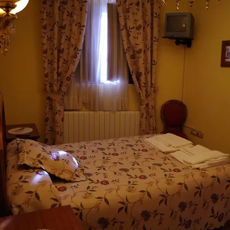 Apartmán Turisticos Y Corte *