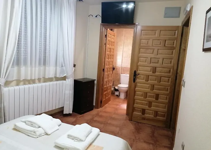 Turisticos Y Corte * Ampudia