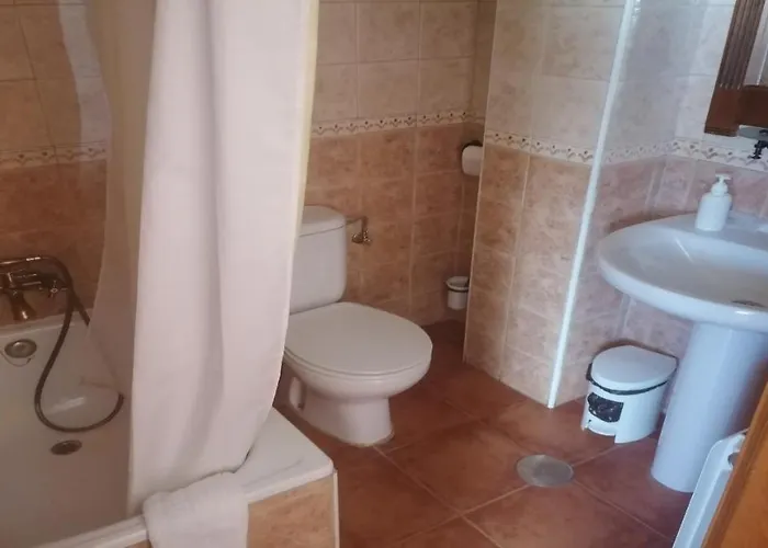 Turisticos Y Corte * Ampudia