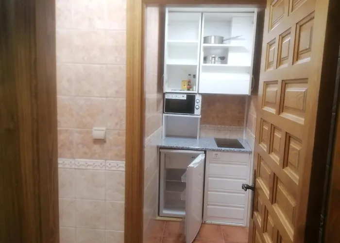 Turisticos Y Corte * Ampudia