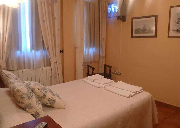 Turisticos Y Corte Apartment *