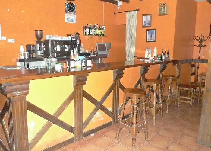 Turisticos Y Corte Ampudia